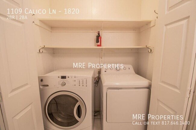 Building Photo - 1109 Calico Ln