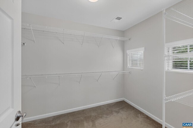 Building Photo - 2529 Montgomery Ridge Rd