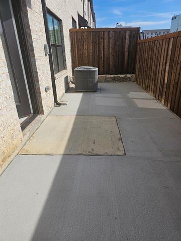 Building Photo - 4456 Fatima Dr