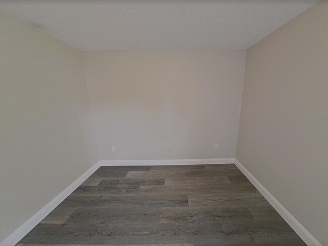 Building Photo - Beautiful 3 Bedroom Indian Trails Home!