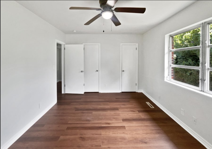 Building Photo - 8308 Manavista St