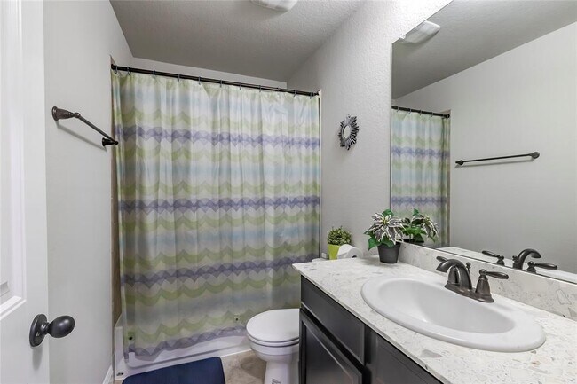 Building Photo - 4424 Casa Robles Dr