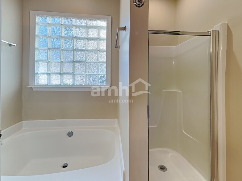 Building Photo - 3 Joggins Dr