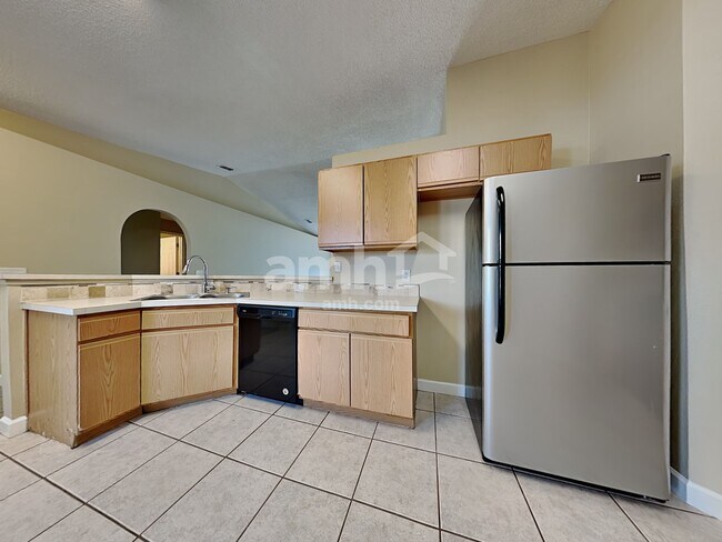 Building Photo - 24746 Mary Beth Ct