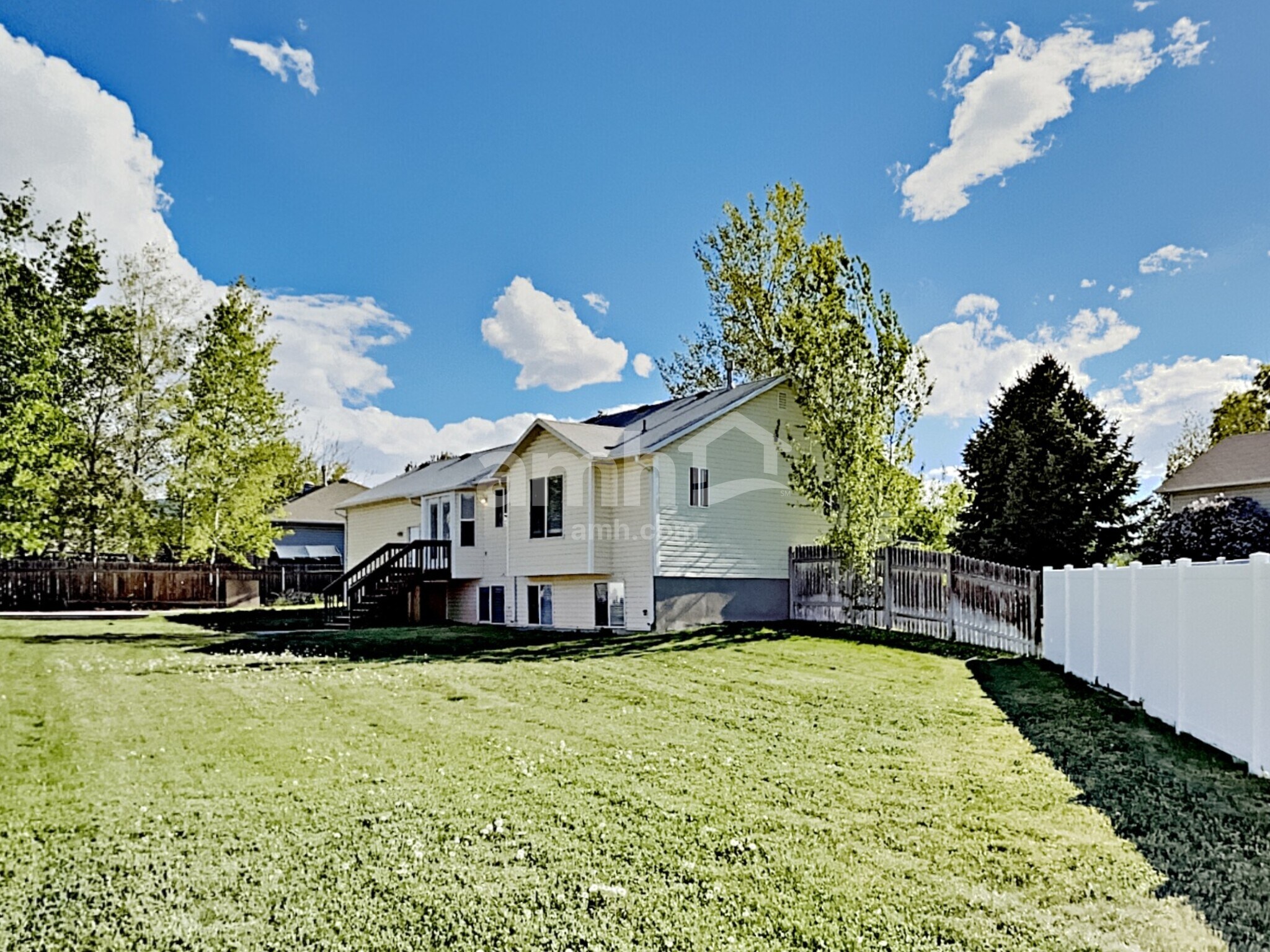 Building Photo - 793 E 890 N