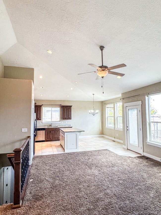 Building Photo - 4441 Wynridge Ln