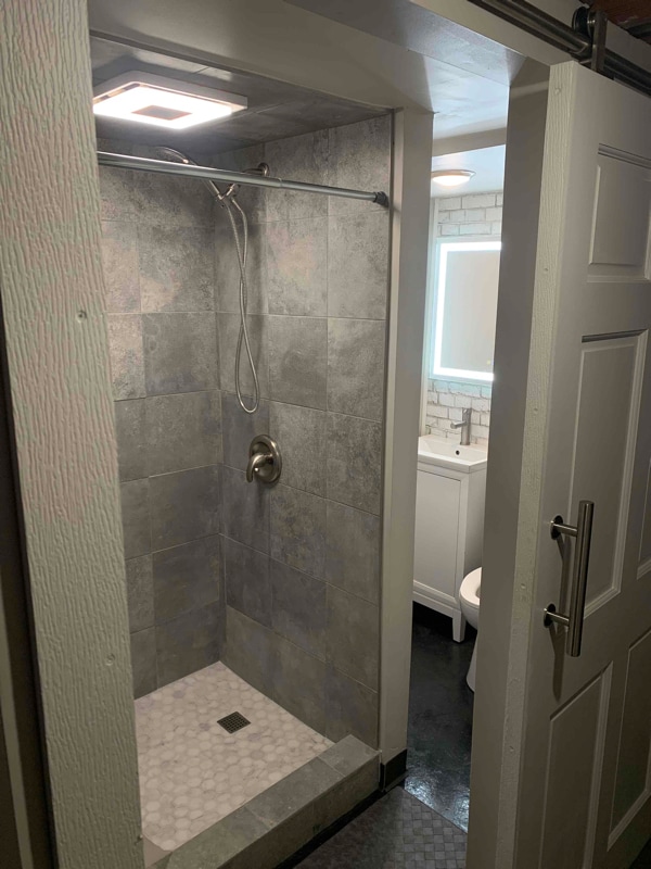 Building Photo - 1644 Coronet Dr