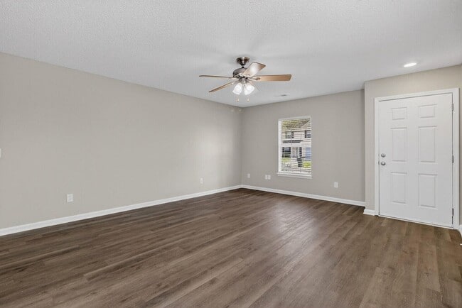 Building Photo - Hunters Bend Haven