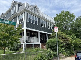Building Photo - 33 Colberg Ave