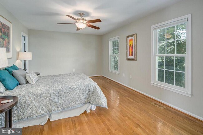 Building Photo - 26 Lily Pond Ct