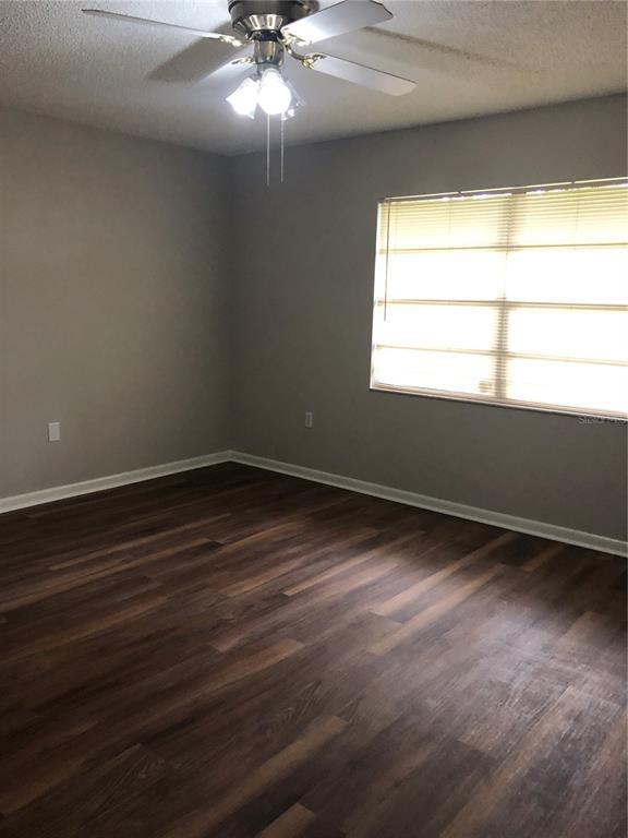 Building Photo - 1113 Hallamwood Trail S