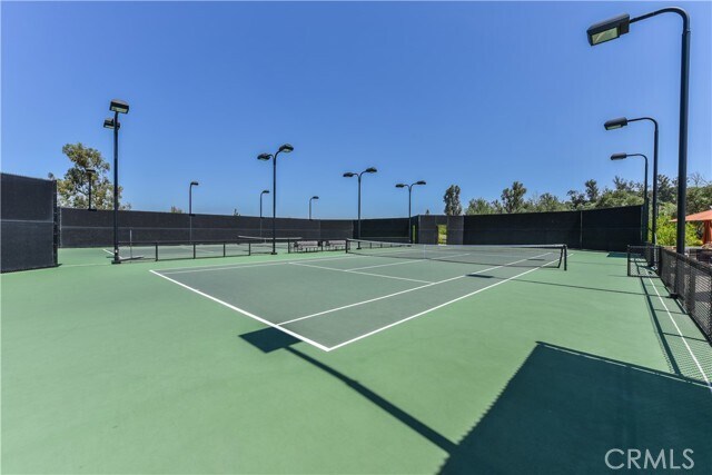 Building Photo - 8 Last Bloom