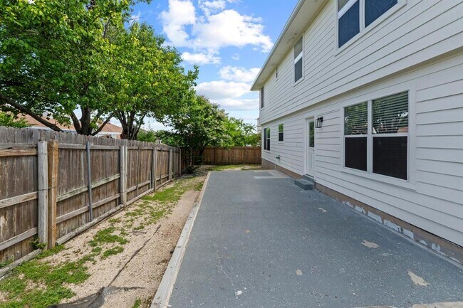 Building Photo - 12708 Collindale Cove