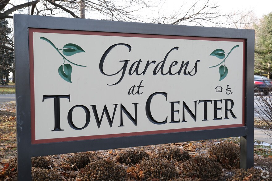 The Garden At Town Center Senior 55+ - Rochester, NY | Apartment Finder