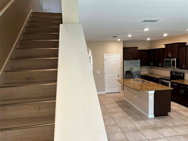 Building Photo - 6517 Serenity Fall Ln