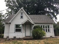 Building Photo - 1753 Villard St