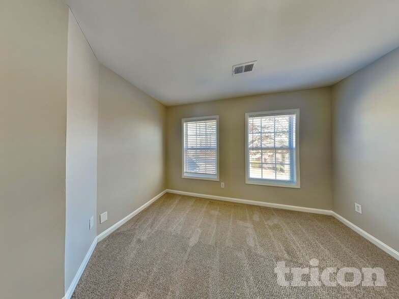 Building Photo - 3395 Wickum Rd