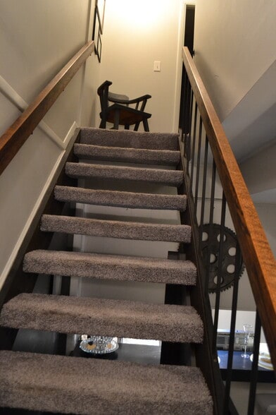 Building Photo - 8914 Trotter Lane # A