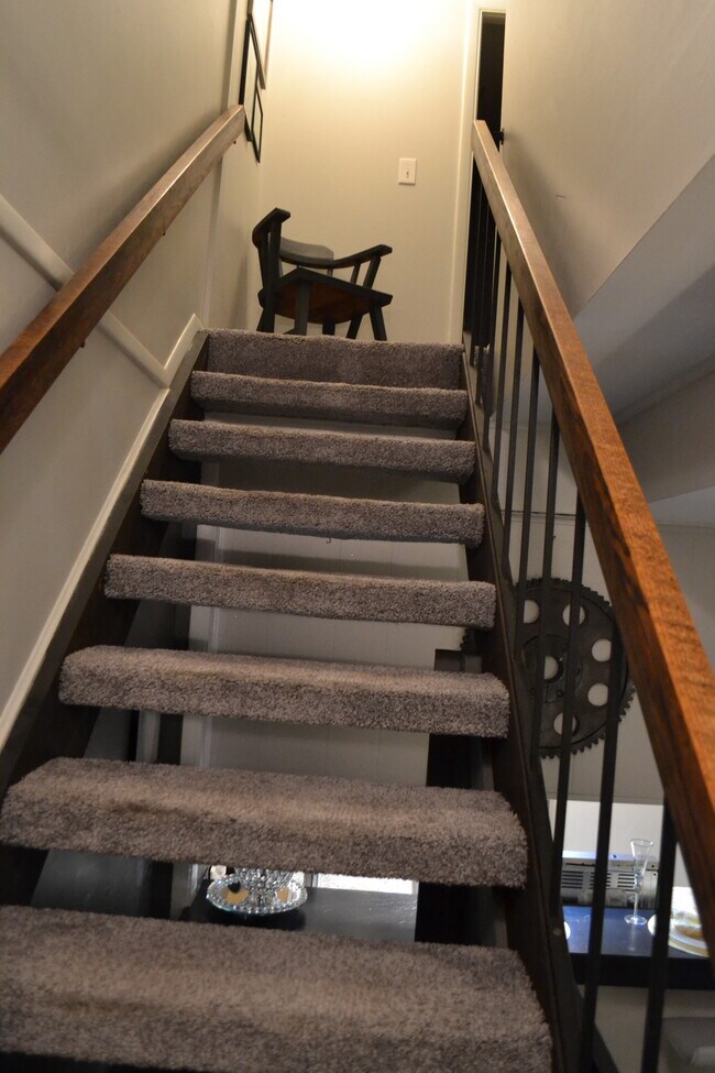 Building Photo - 8914 Trotter Lane # A