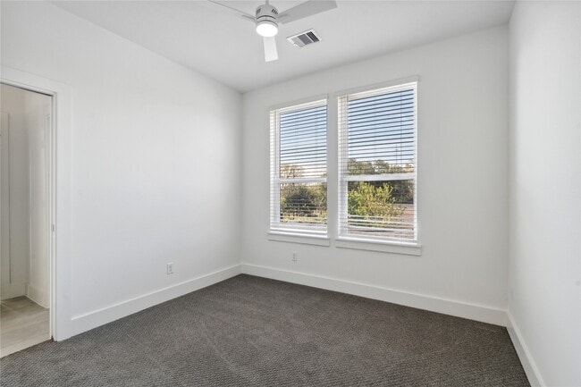 Building Photo - 3117 Evella St