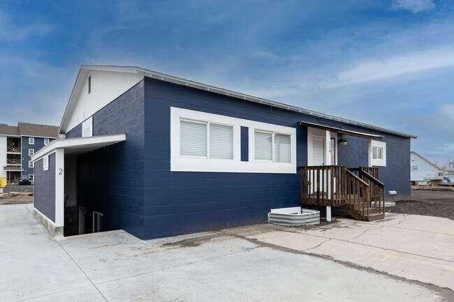 Building Photo - JR119L