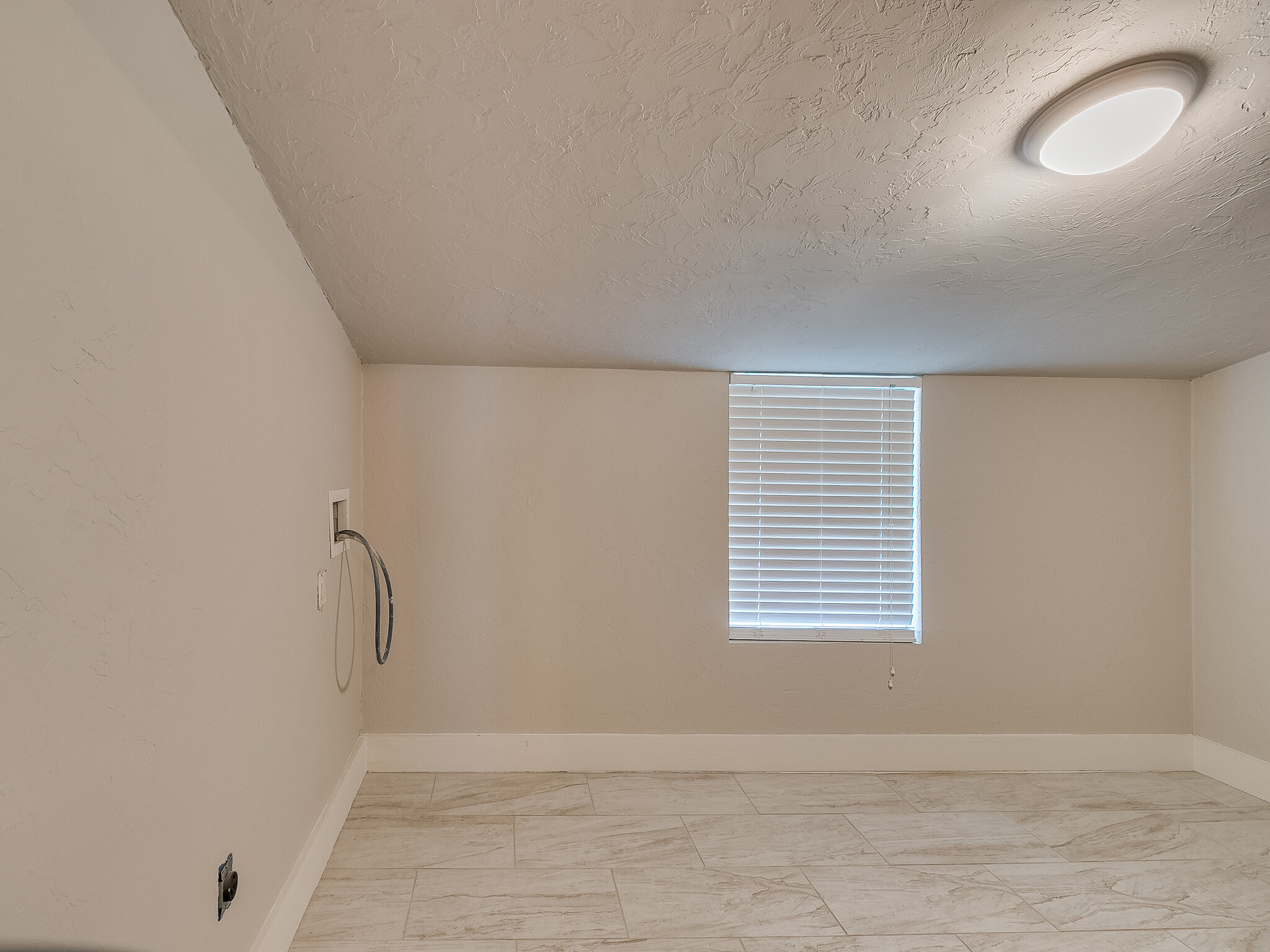 Building Photo - 841 NW 33rd St