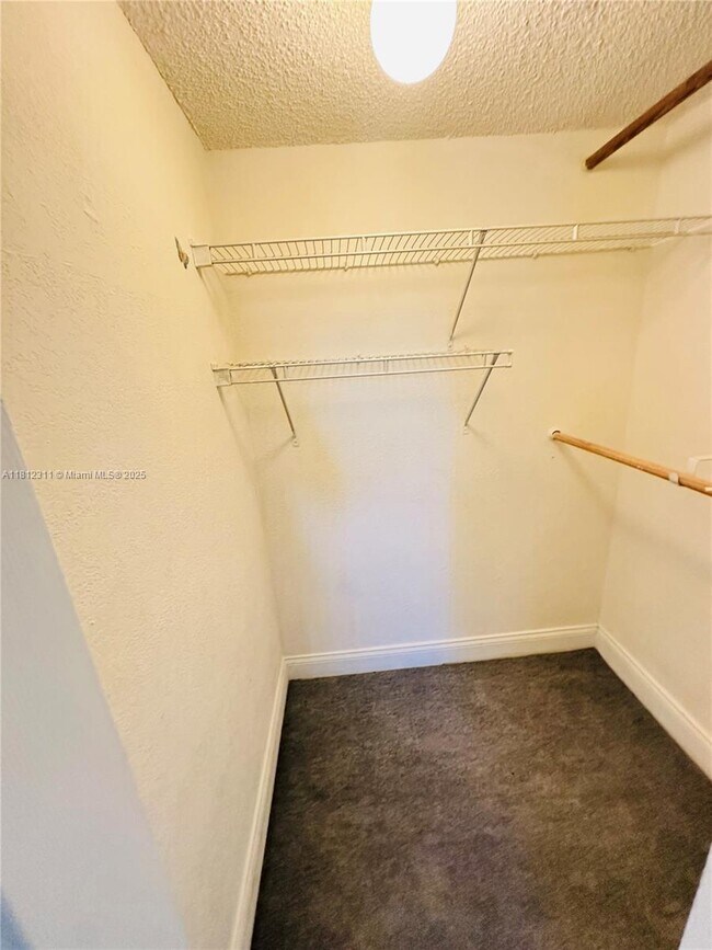 Building Photo - 4205 N University Dr