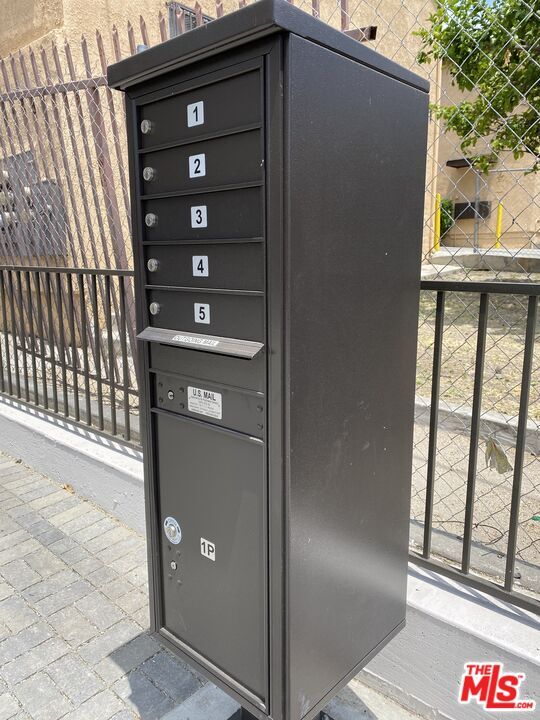 Building Photo - 2199 W Court St