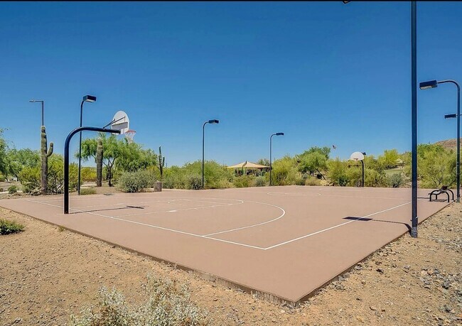 Building Photo - 1708 W Oberlin Way