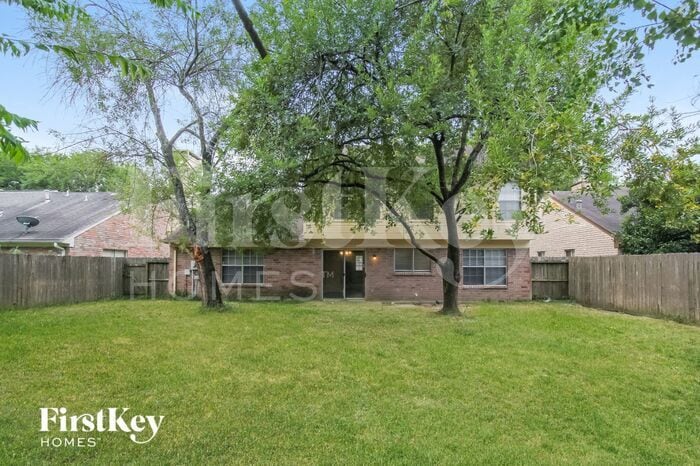 Building Photo - 12222 Yearling Dr