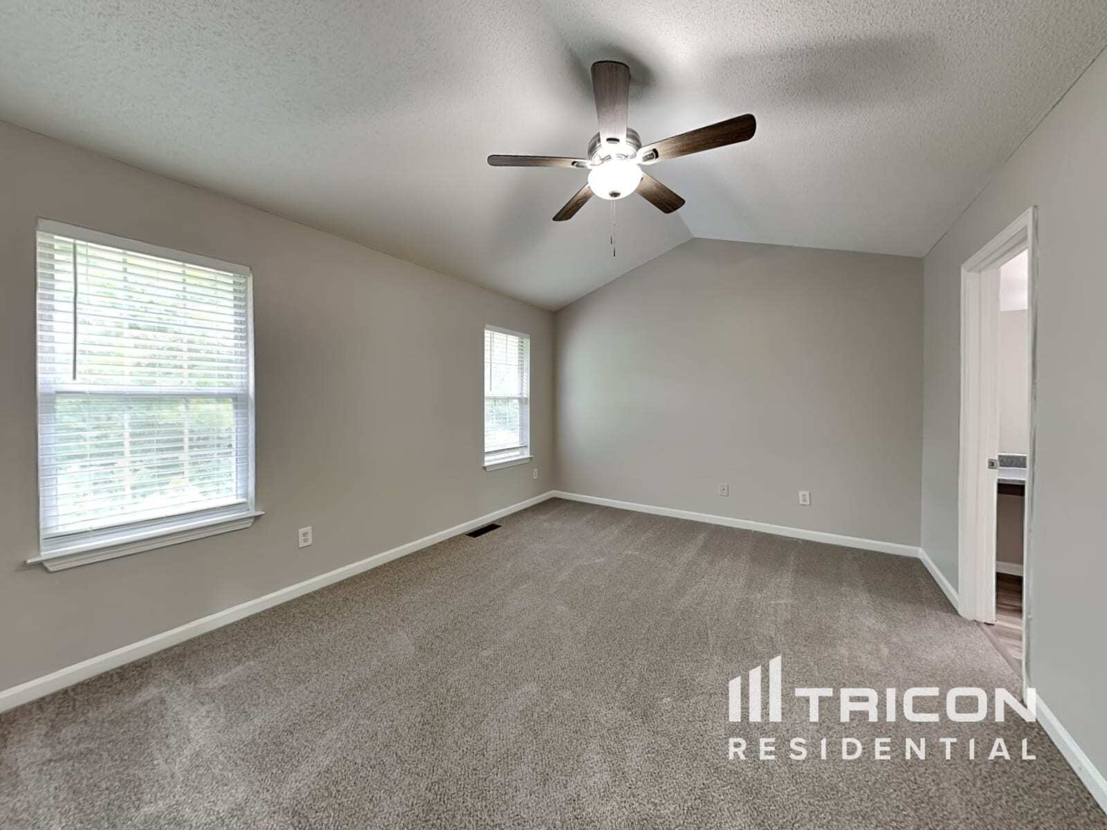 Building Photo - 2121 Serenity Dr NW