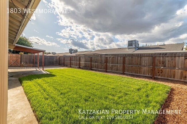 Building Photo - 1803 Westmora Ave