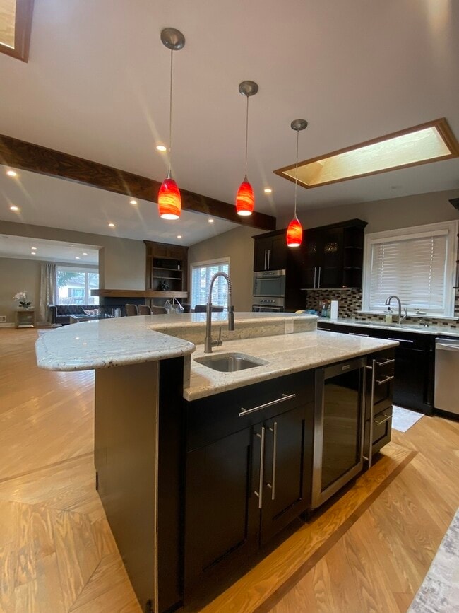 Building Photo - 4735 Locust Ave