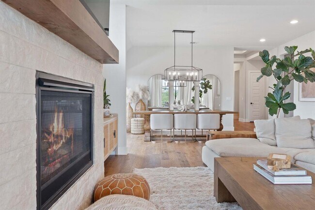 Building Photo - 8400 Ambergill Ct