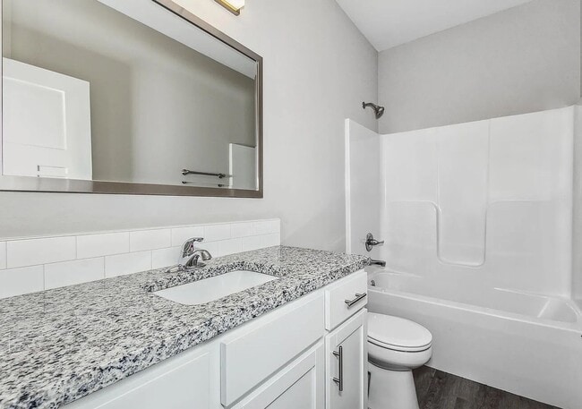 Building Photo - 3520 W 45th St S