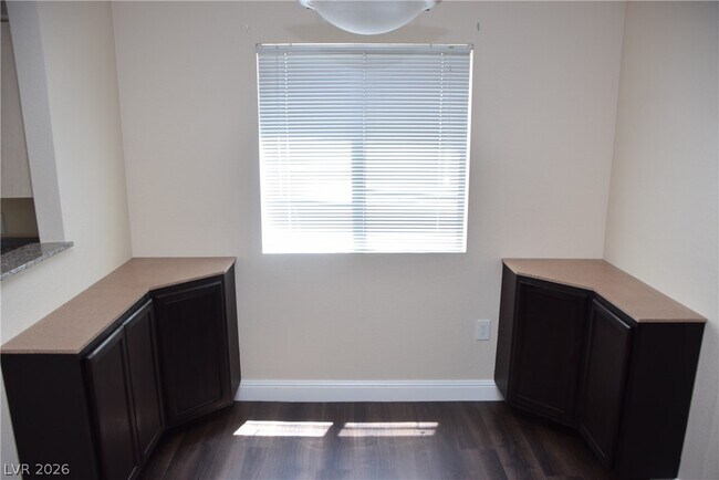 Building Photo - 5250 S Rainbow Blvd