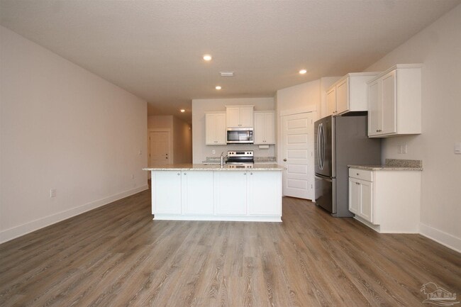 Building Photo - 5788 Danbury Blvd