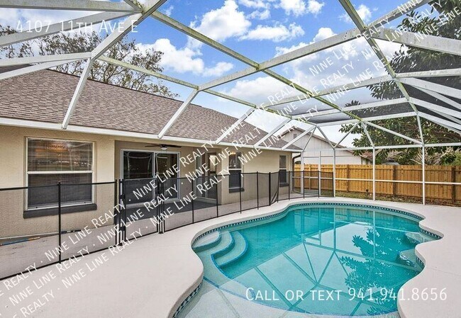 Building Photo - 4107 11th Ave E