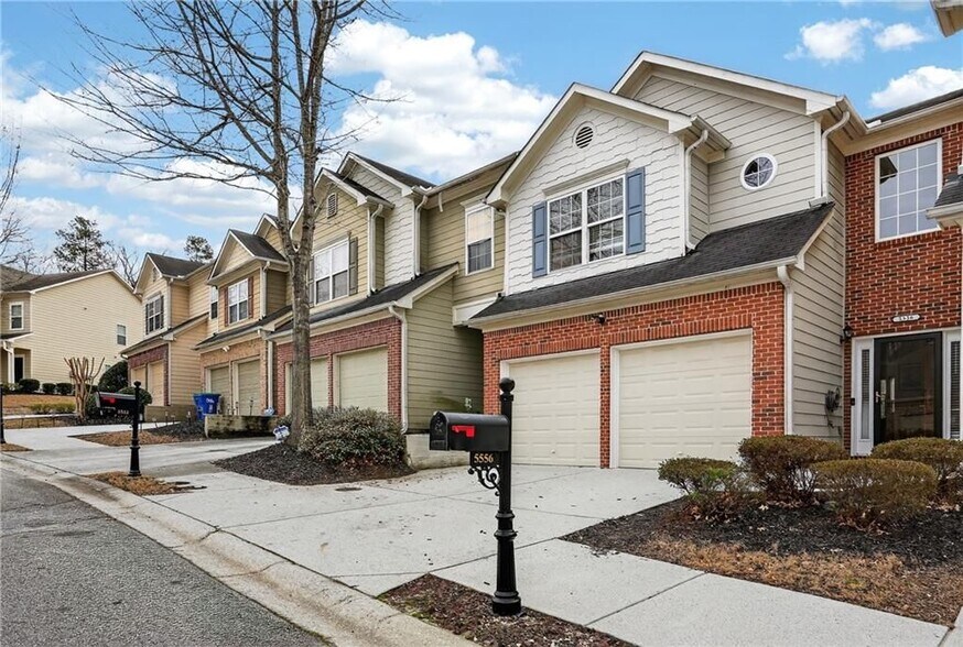 Building Photo - 5556 Cascade Run