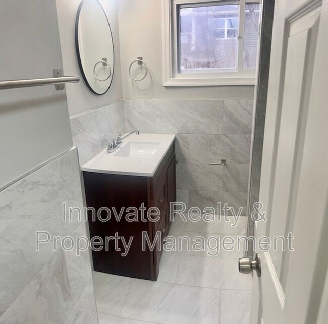 Building Photo - 2819 Comly Rd