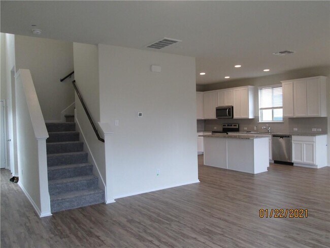 Building Photo - 128 Green Egret Wy