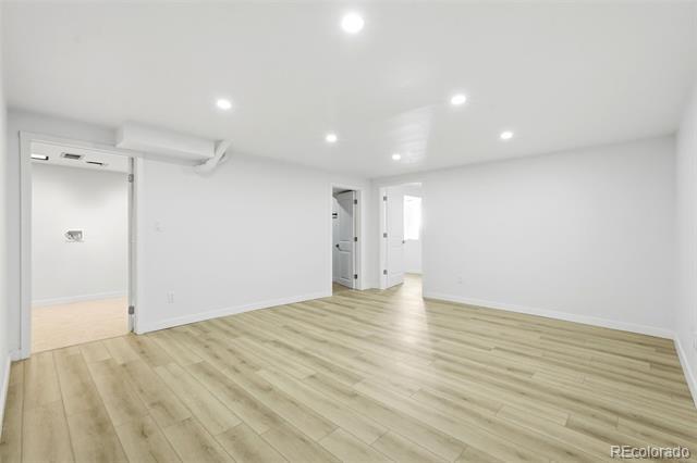Building Photo - 6752 S Dahlia Ct