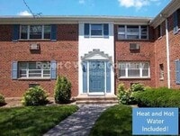 Building Photo - 10 Colonial Dr