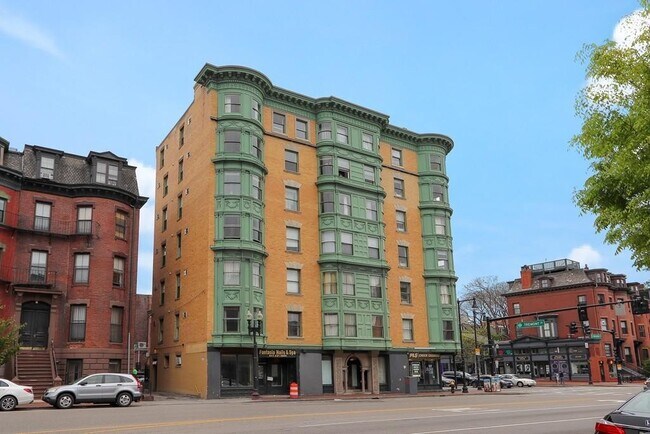 Building Photo - 492 Massachusetts Ave