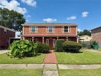Building Photo - 316 Bienville Dr