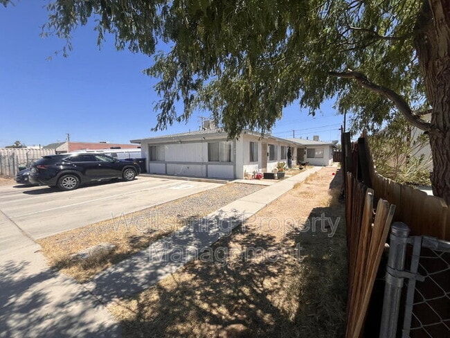 Building Photo - 213 Panamint Ave
