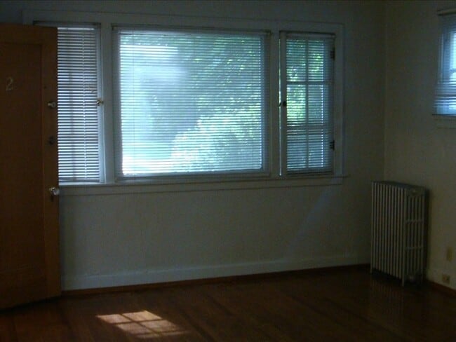 Building Photo - 243 S 800 E
