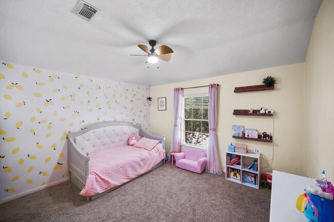 Building Photo - 10008 Dawn Brook Dr