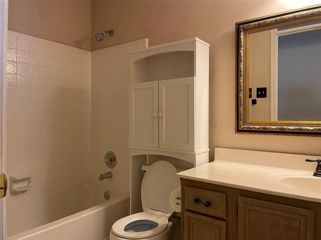 Building Photo - 9705 Carmel Valley Dr