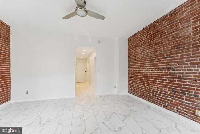 Building Photo - 1718 Corcoran St NW